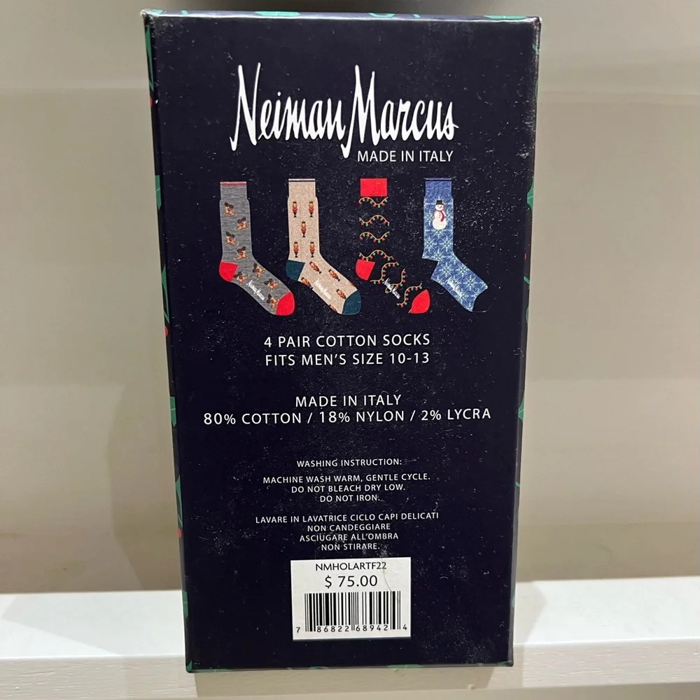 Neiman Marcus Men’s Holiday Socks Size: 10-13 MSRP: $75 + Tax - Picture 4 of 4
